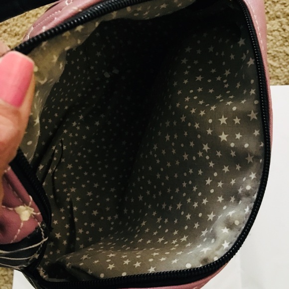 ‼️SOLD‼️Betsey Johnson purse‼️ - Picture 4 of 4